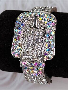 Aged Silvertone, iridescent stone bling, hinged buckle weighted bracelet